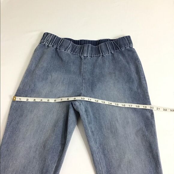 Soft Surroundings Pull-On Fringe Hem Crop Jeans - Picture 4 of 8